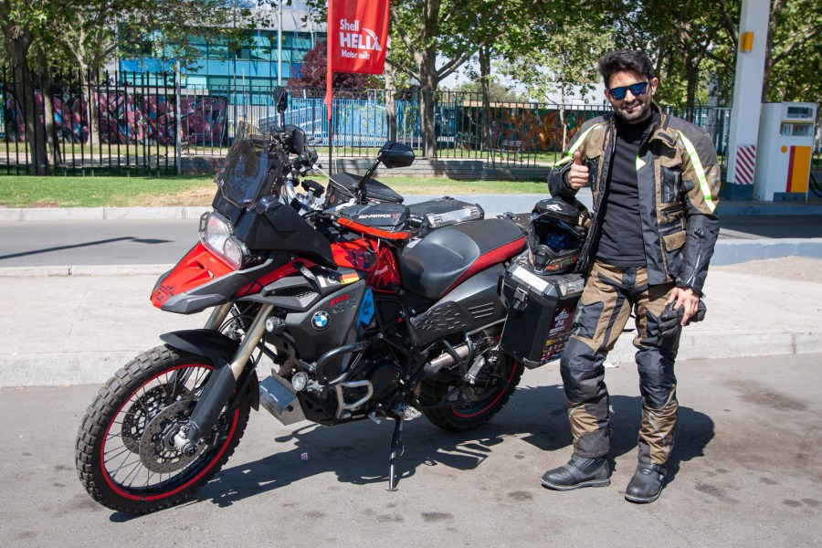 Karakoram Son y su BMW F800GS Adventure