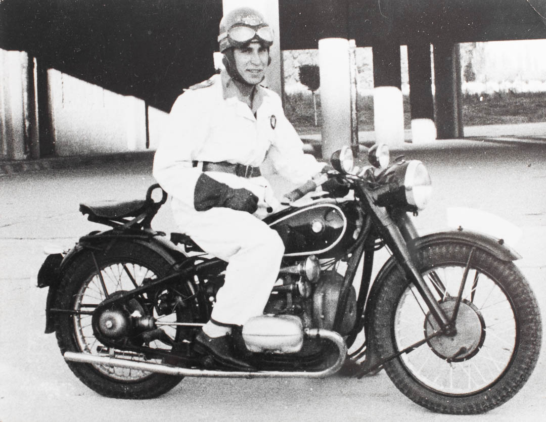 Mi abuelo, el motociclista